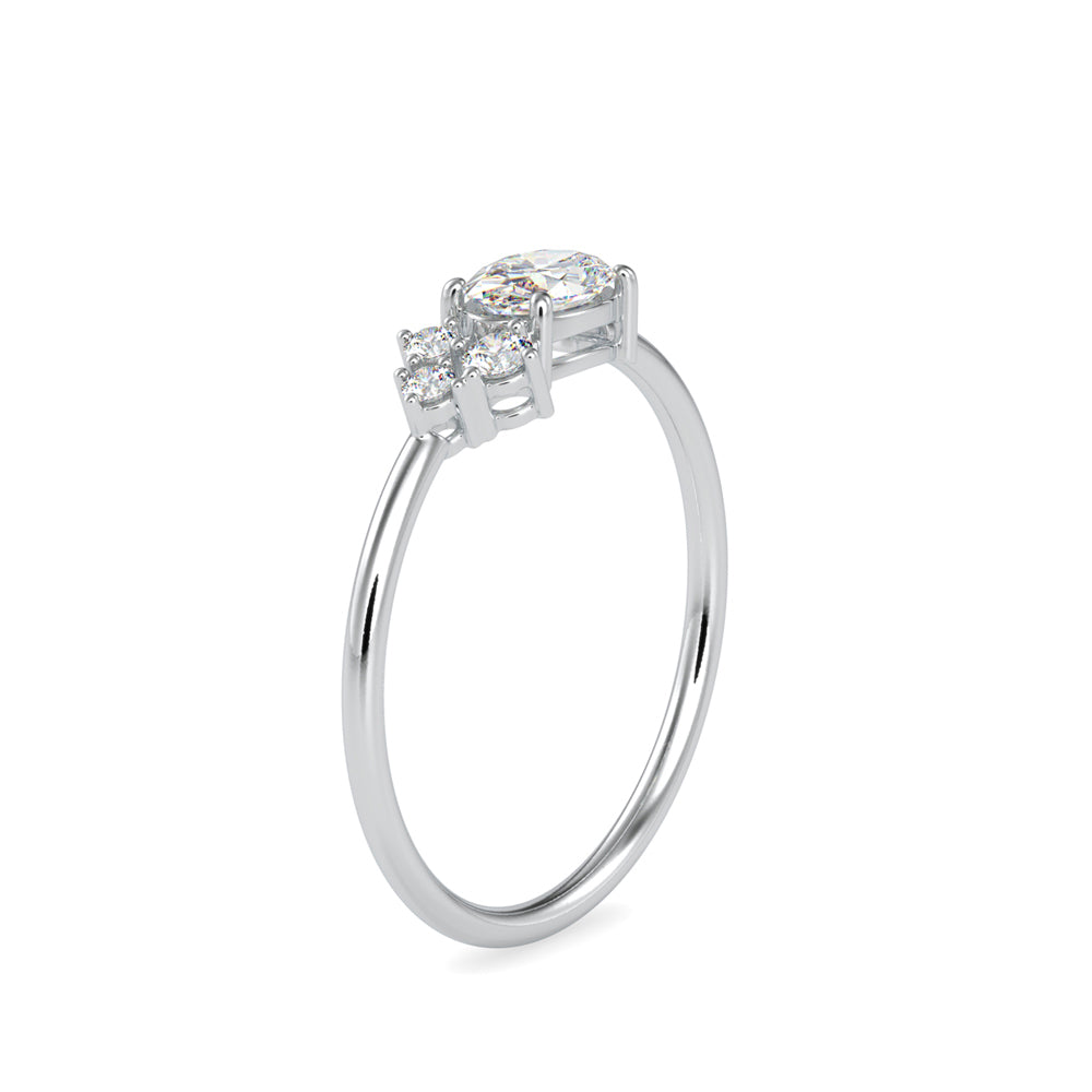 Oval Cicero Delicate Diamond Ring Platinum