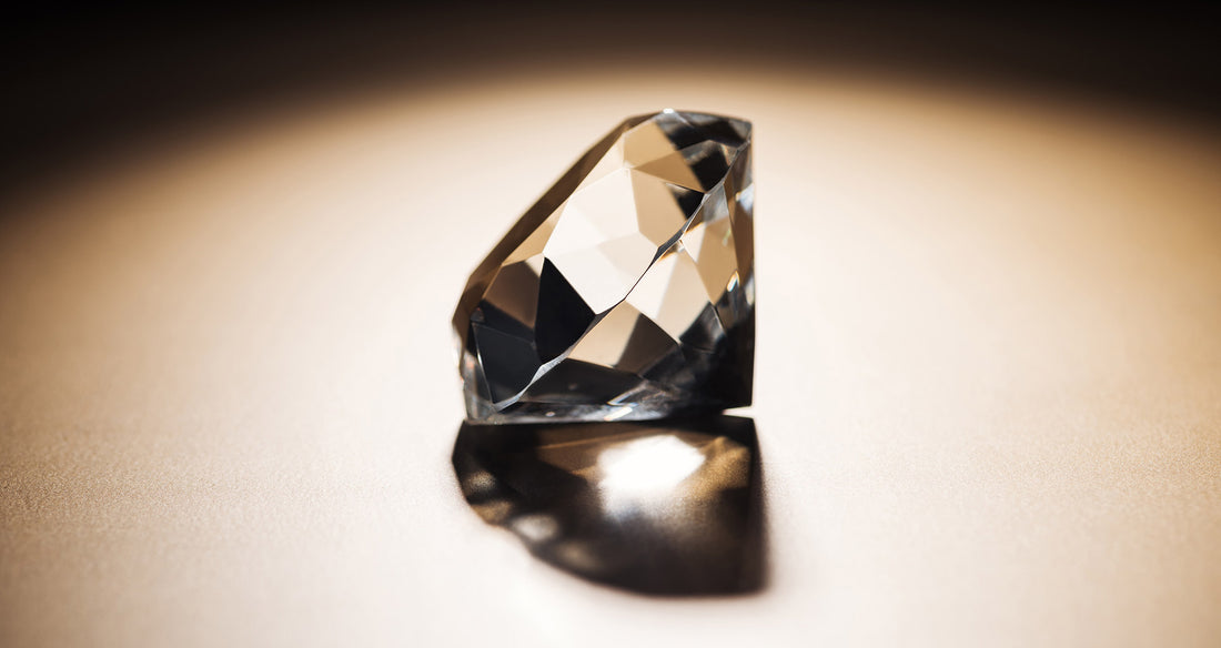 Elevating Elegance: Navigating the Distinction Between KEDOZA's Lab-Grown and Natural Diamonds