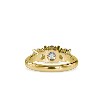 Vows Three Diamond Stone Ring Yellow gold