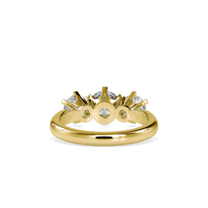 Hoary Three Stone Diamond Ring Yellow gold