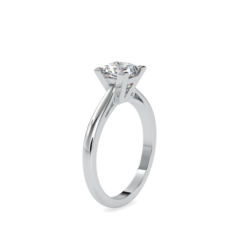 Sovereign Princess Diamond Ring White gold