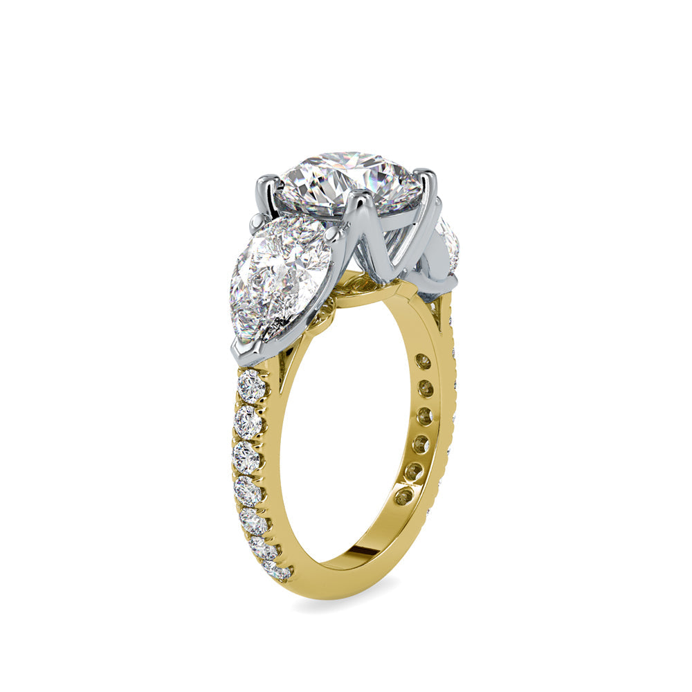 Selene Circle Engagement Ring Yellow gold