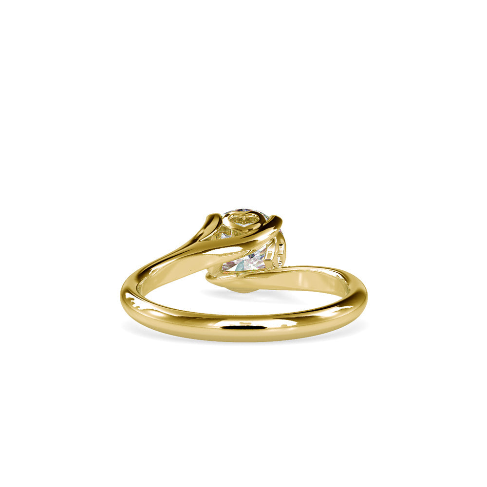 Nettles Curvy Diamond Ring Yellow gold