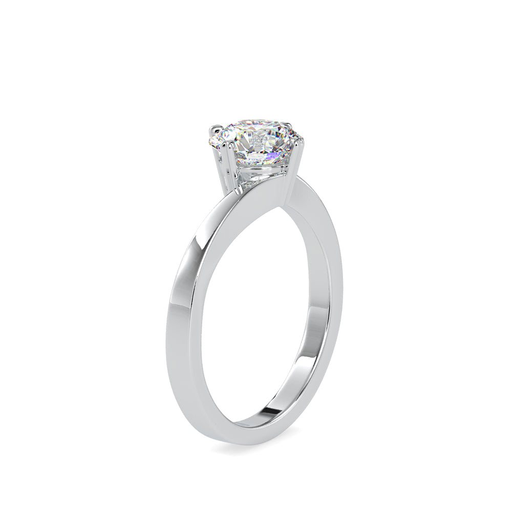 Curvy white stone Diamond Ring Platinum