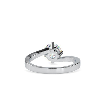 Curvy white stone Diamond Ring White gold