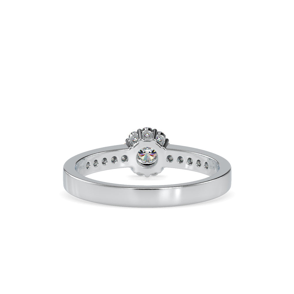 Pretti charming Engagement Diamond Ring White gold