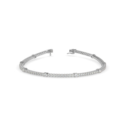 Ingenuous Diamond Tennis Bracelet Platinum
